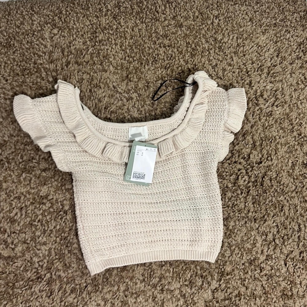 H&M sweater top!